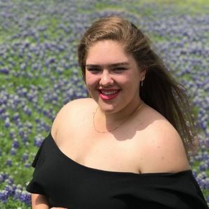 Meet your Posher, Gabriella